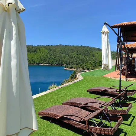 Villa Moradia Em Castelo Bode *