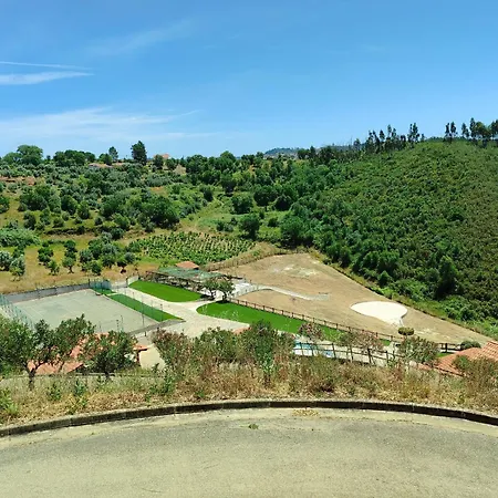 Moradia Em Castelo Bode