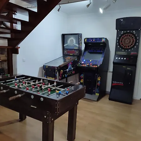 Moradia Em Castelo Bode