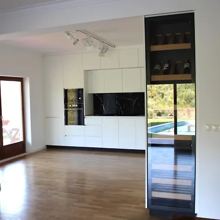 Villa Moradia Em Castelo Bode