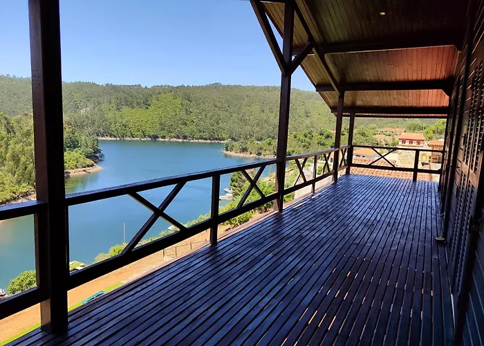 Moradia Em Castelo Bode