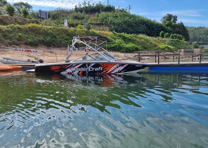 빌라 Moradia Em Castelo Bode 토마르