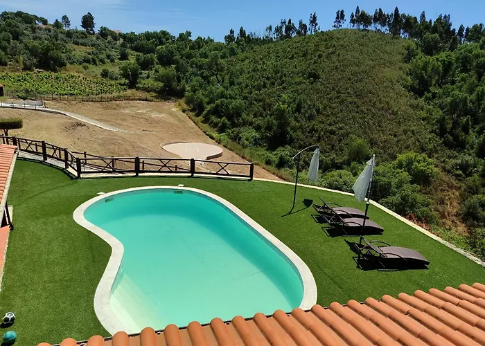 Moradia Em Castelo Bode * Tomar