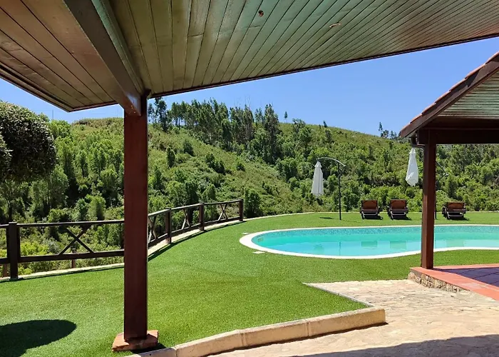 Moradia Em Castelo Bode * Tomar