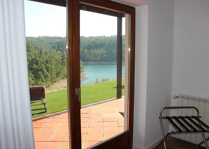 Villa Moradia Em Castelo Bode