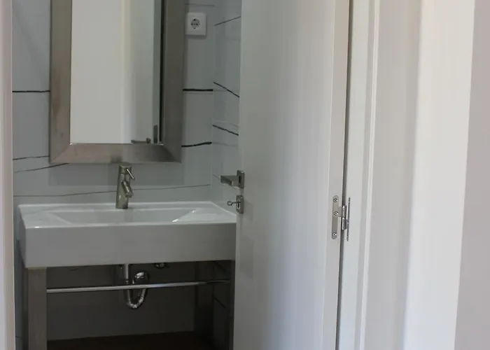 Moradia Em Castelo Bode 토마르