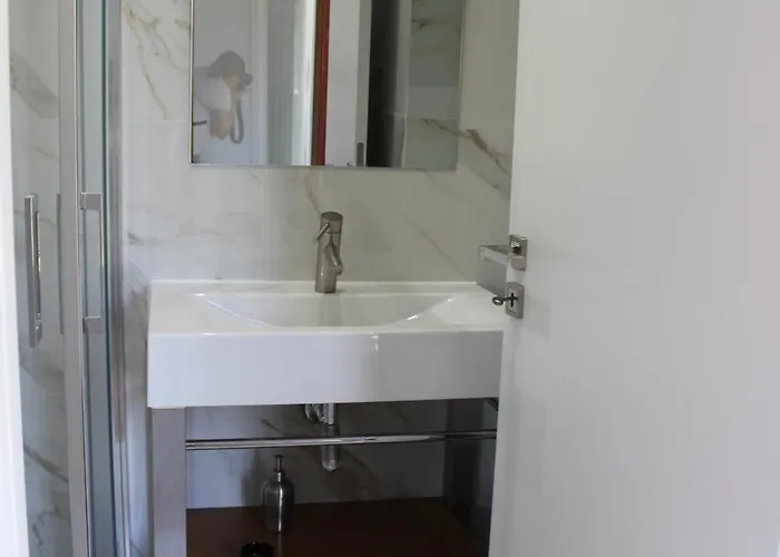 Moradia Em Castelo Bode * Tomar