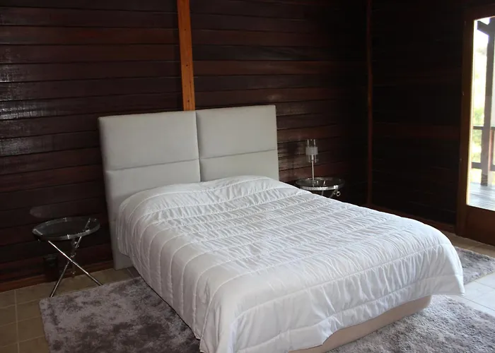 Moradia Em Castelo Bode * Tomar